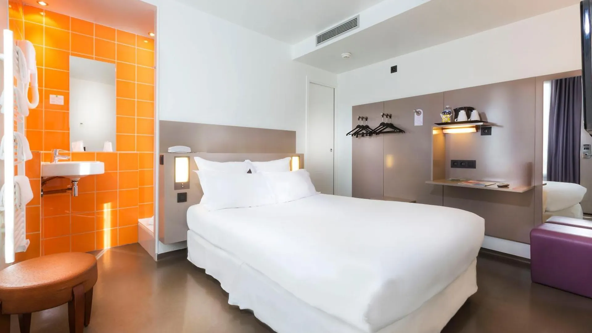 Hotel Libertel Canal Saint Martin Paris