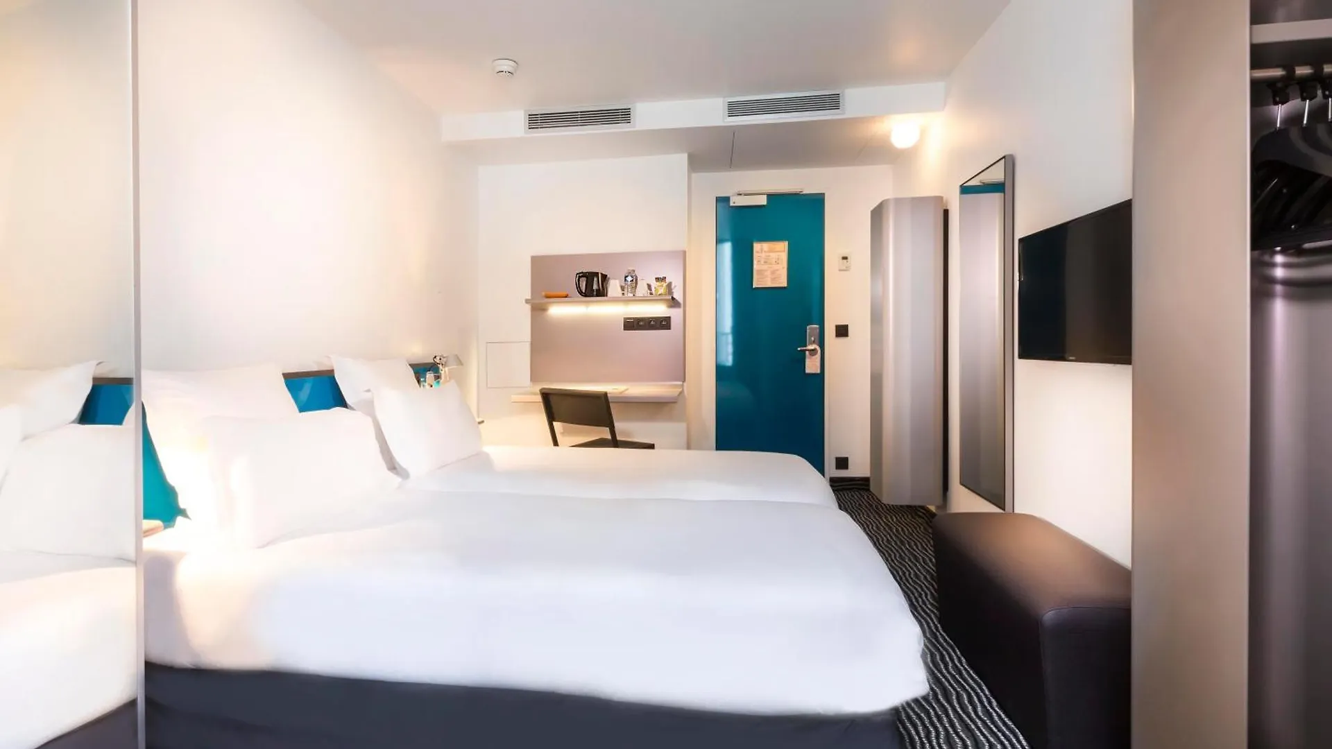Hotel Libertel Canal Saint Martin Paris